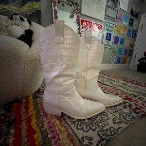 White western cowboy boots